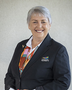Photo of Julie Wright